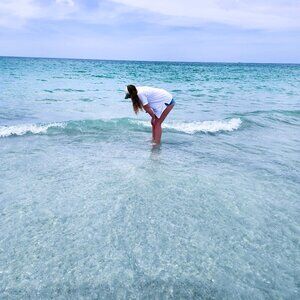 Meet your Posher, Posher